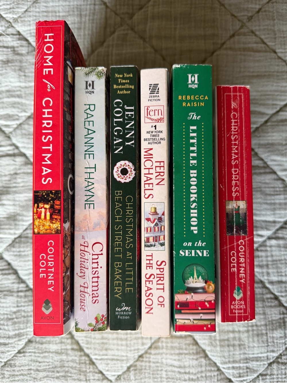 Christmas Romance Cozy Book Bundle